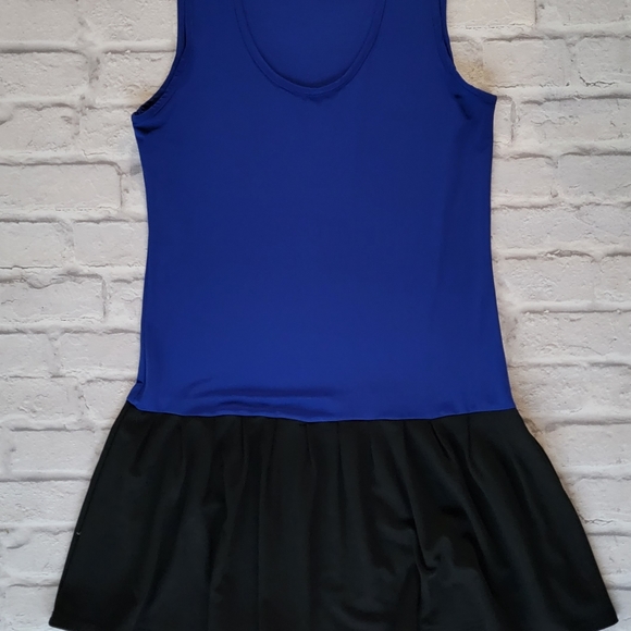 Dots Blue And Black Peplum top Sz M with drop waist sleeveless - Picture 2 of 9
